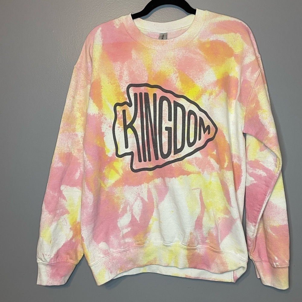 CHIEFS tie-dye "Kingdom" sweatshirt